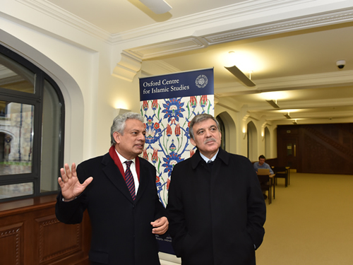 11. Cumhurbaşkanı Abdullah Gül, Oxford İslam Araştırmaları Merkezi'ni Ziyaret Etti